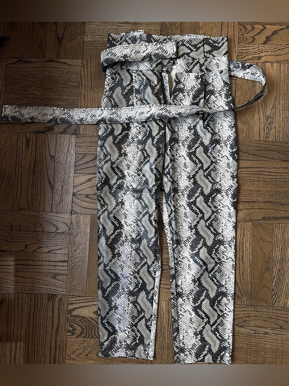 Snake Print Paperbag Waist Pants - Black & White